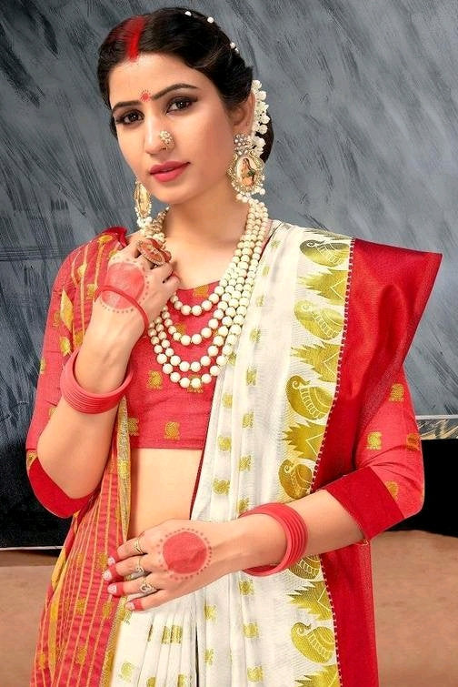 Traditional Banarasi Style Soft Art Silk Saree With Blouse Piece